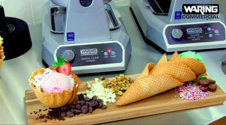 Вафельница Waring WWCM200E