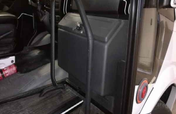 Встраиваемый автохолодильник Indel B FCV40