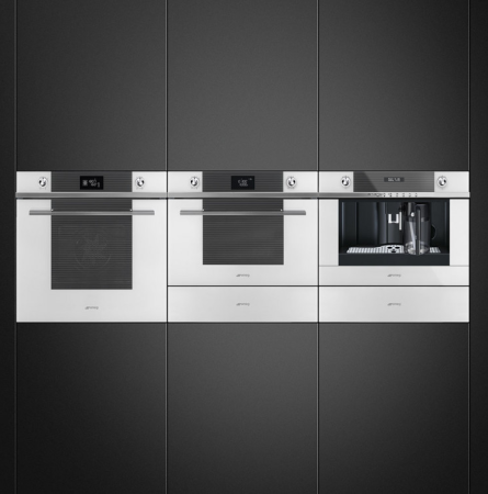 Автоматическая кофемашина Smeg CMS4101B