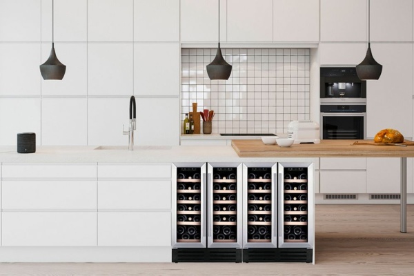 Двухзонный винный шкаф Temptech VWCR36DS