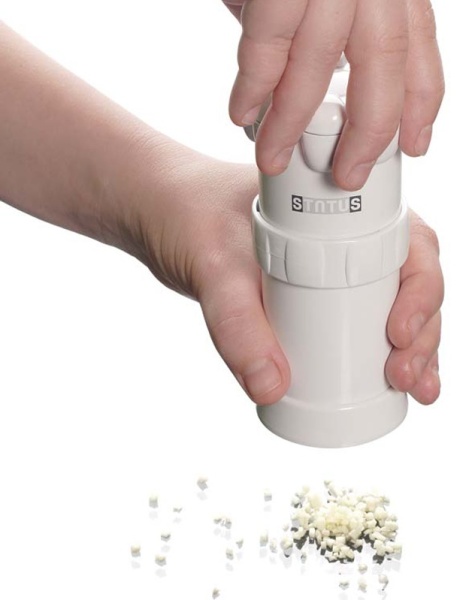 Измельчитель чеснока Status 101035