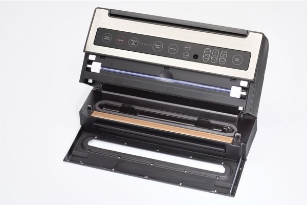 Вакуумный упаковщик бескамерный Solis VertiVac Plus