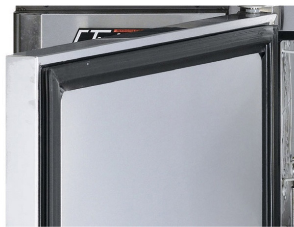 Холодильно-морозильный стол Turbo Air KURF18-3-700