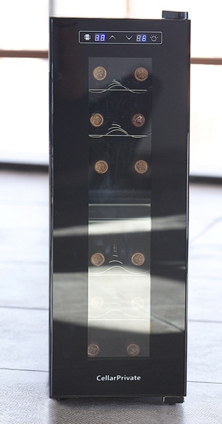 Двухзонный винный шкаф Cellar Private CP012-2T