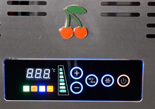 Холодильный стол Iron Cherry Berry Bar RR