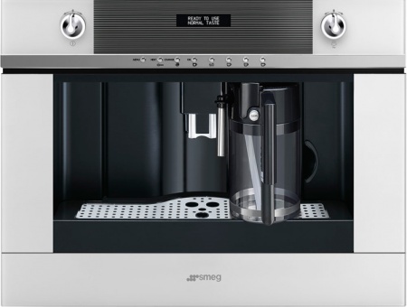 Автоматическая кофемашина Smeg CMS4101B