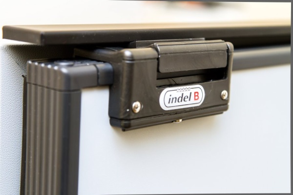 Автохолодильник встраиваемый Indel B Cruise 130/V