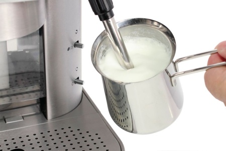 Кофеварка Rommelsbacher EKS 2010