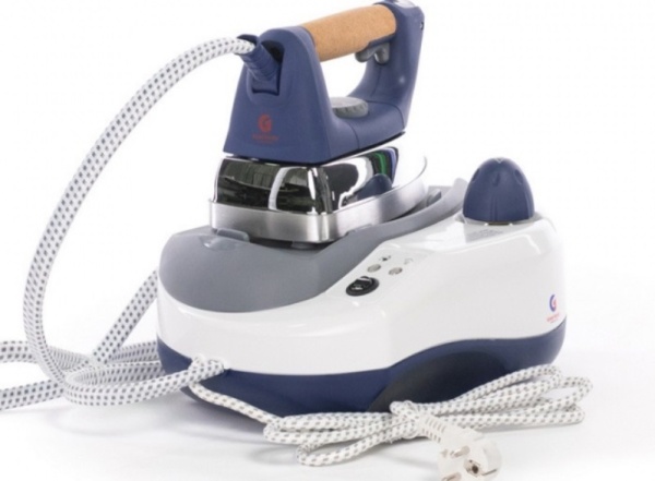 Парогенератор с утюгом Grand Master GM-530