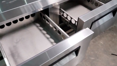 Холодильный стол Iron Cherry Berry Bottom RS