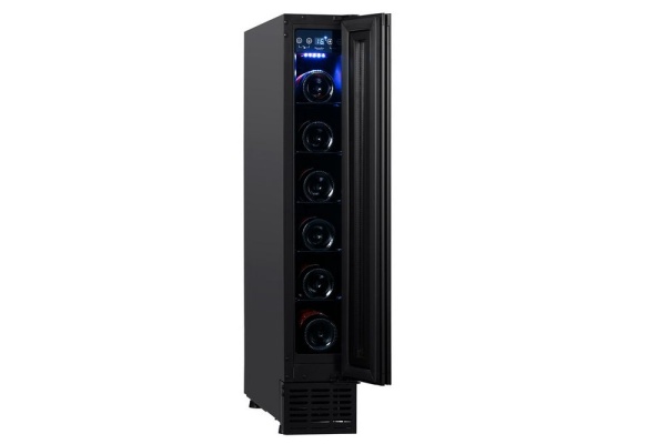Монотемпературный винный шкаф Temptech SOMX15SRB