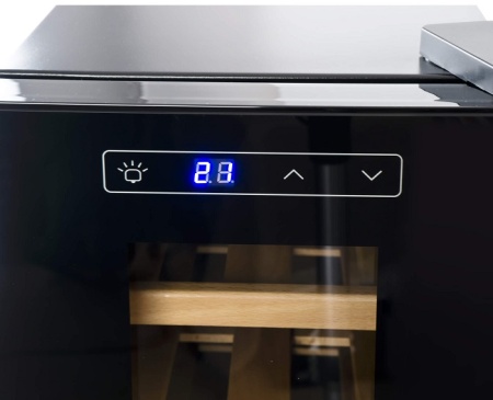Монотемпературный винный шкаф Gemlux GL-WC-8W