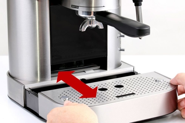 Кофеварка Rommelsbacher EKS 2010