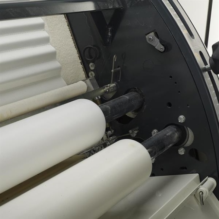 Тестозакаточная машина JAC Tradi